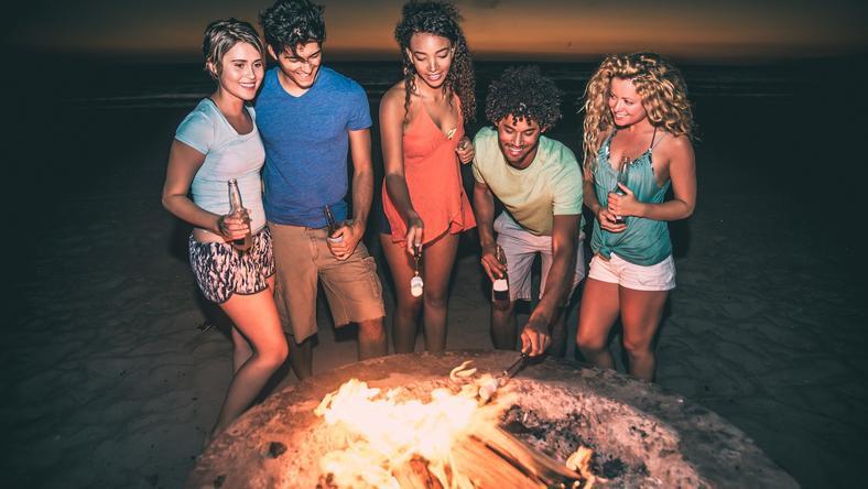 美国,濒临熄灭的“熔炉”